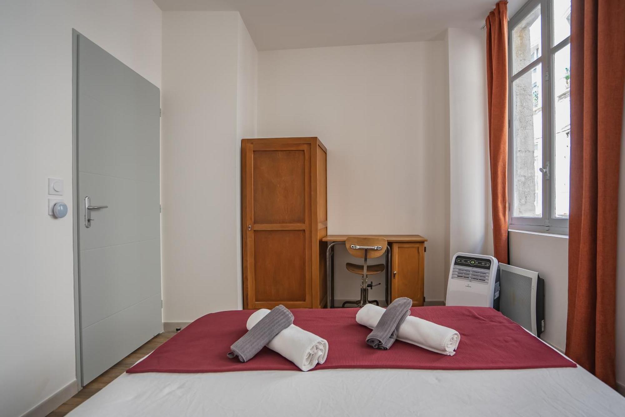 Apartament Le Balcon Du Roi Rene Awinion Zewnętrze zdjęcie
